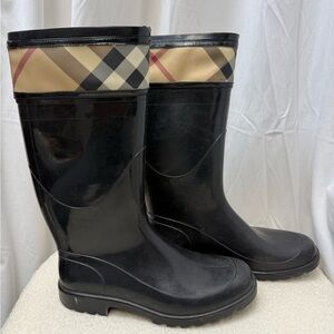 Burberry Crosshill Nova Check Rain Boots
